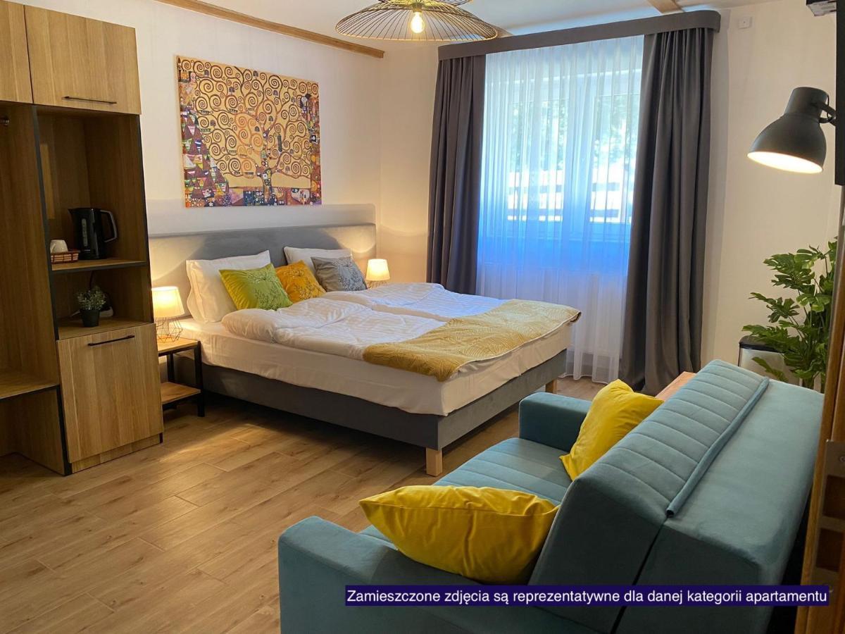 Apartamenty Wakacyjna Wioska Ngo 20M Od Suntago Mszczonow Ngoại thất bức ảnh