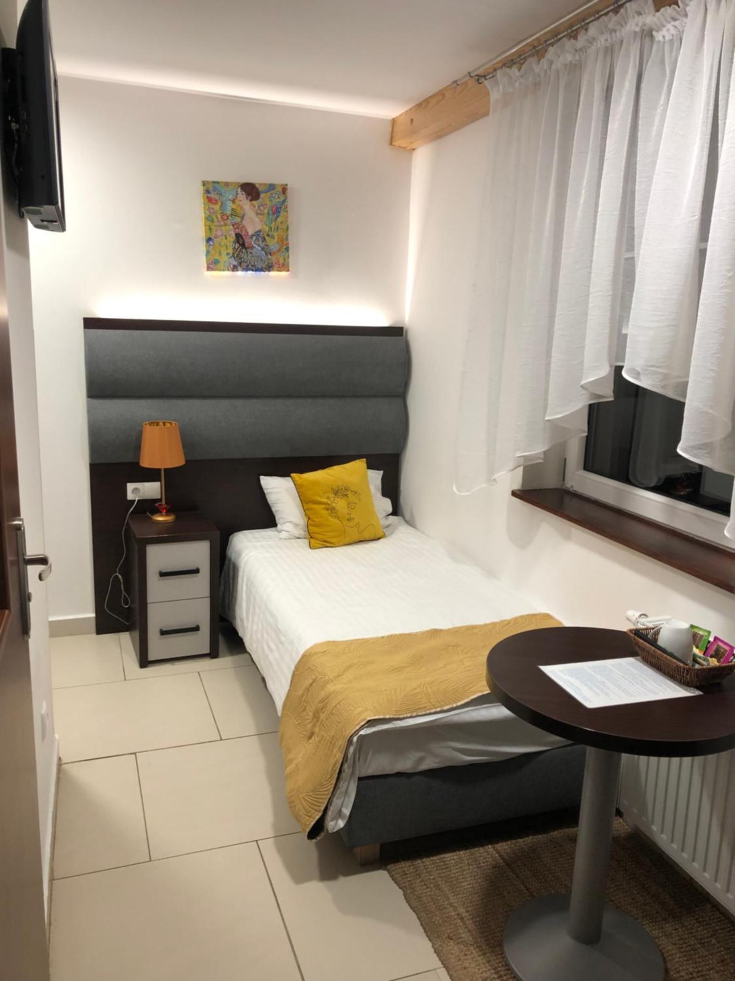 Apartamenty Wakacyjna Wioska Ngo 20M Od Suntago Mszczonow Ngoại thất bức ảnh