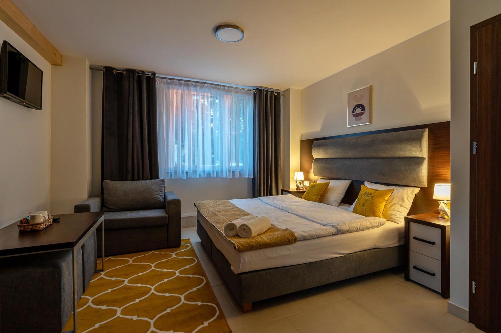 Apartamenty Wakacyjna Wioska Ngo 20M Od Suntago Mszczonow Ngoại thất bức ảnh
